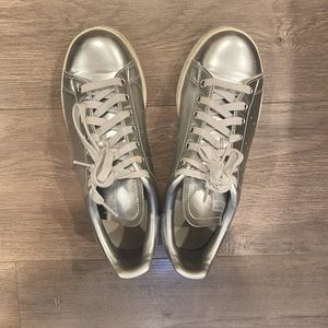 ADIDAS Stan Smith in silver with white sole